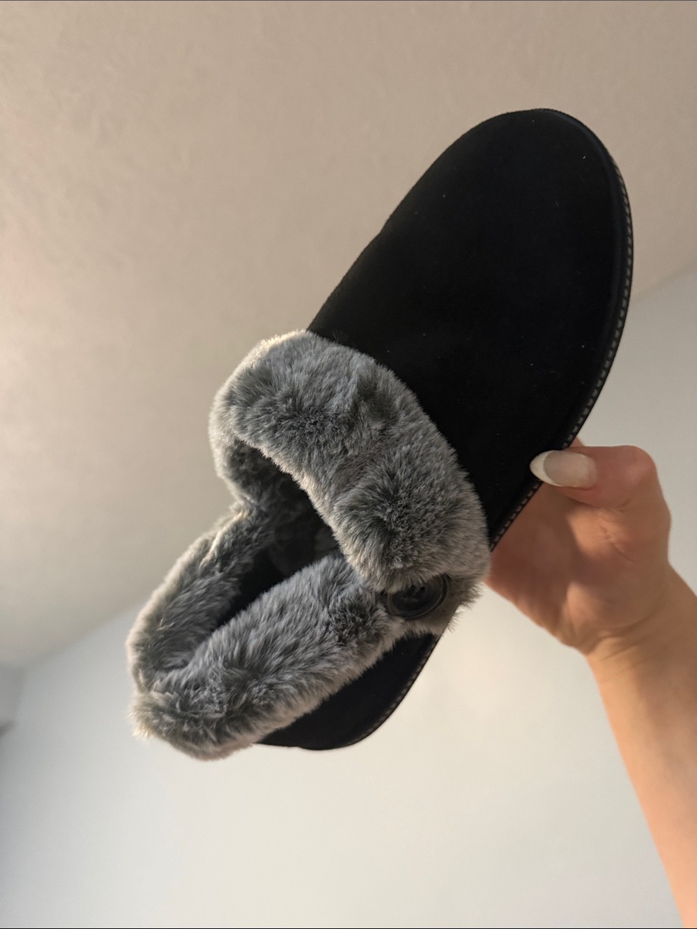 Skechers Womens Cozy Campfire Fresh Toast Vegan Slippers - Picture 3 of 10